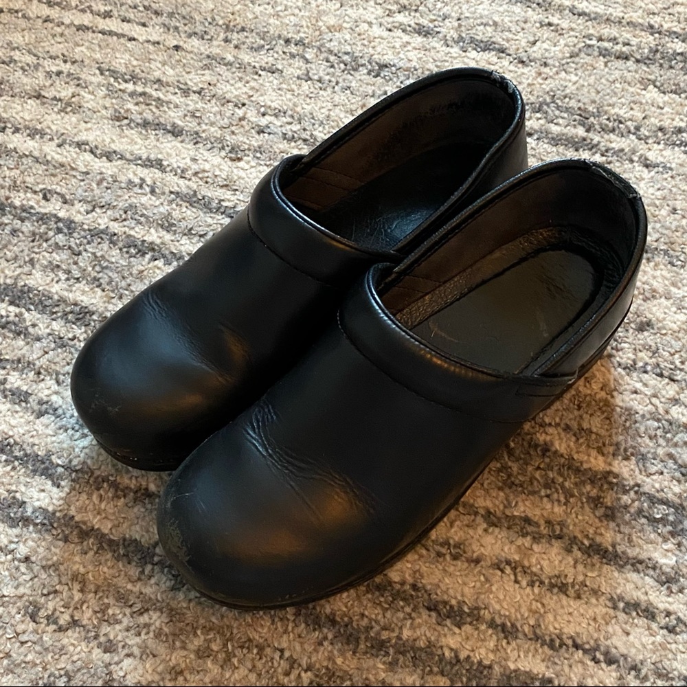 Dansko Black Leather Clogs Size 9.5